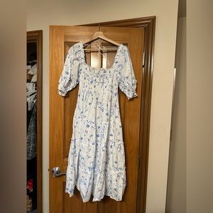 Hill House dress size small